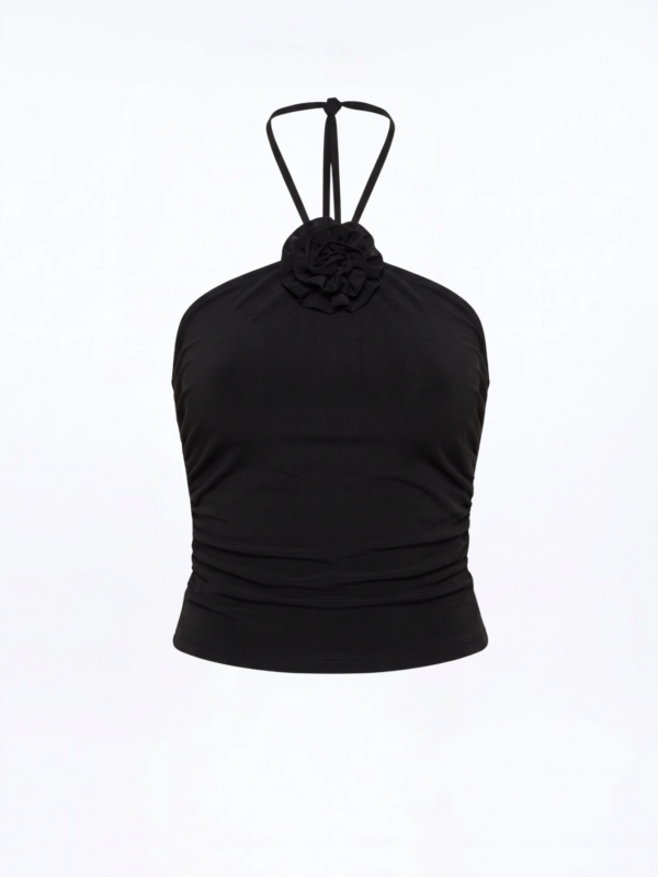 czarny top z kwiatem