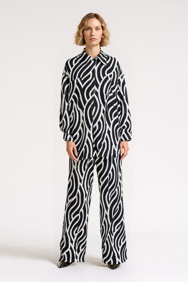 KOSZULA OVERSIZE W PRINT CZARNO BIAŁY